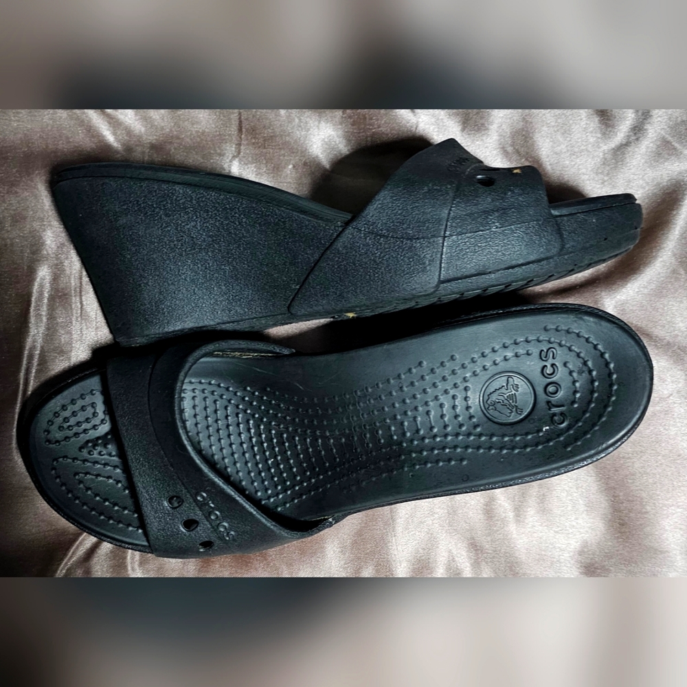 Crocs Wedge Heel Rubber Sandals!